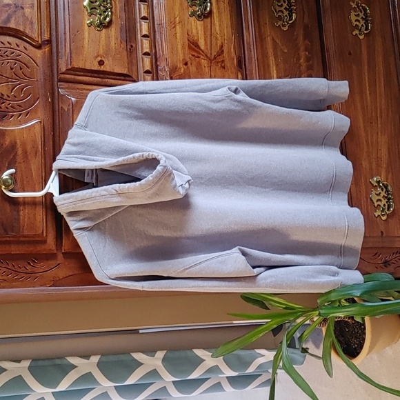 💚Sailor Moon Anime Women's Gray Hoodie - Picture 3 of 8